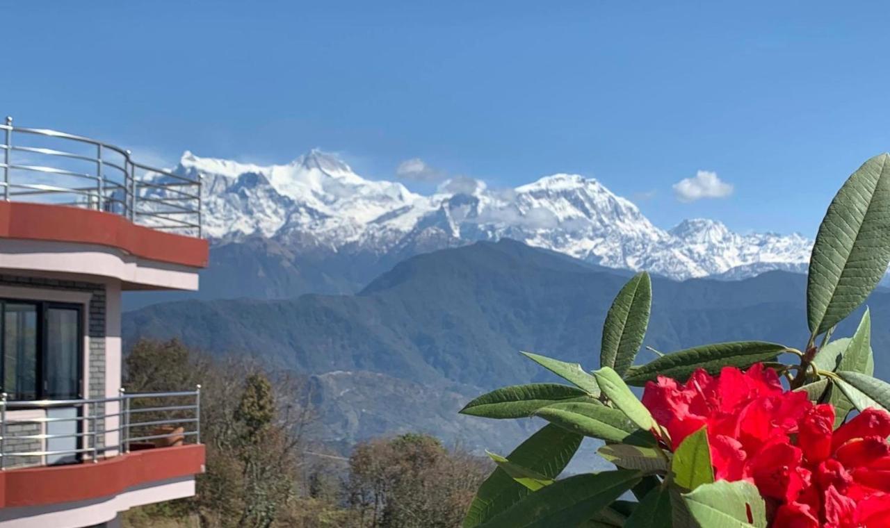 Hotel Pristine Himalaya Покхара Экстерьер фото